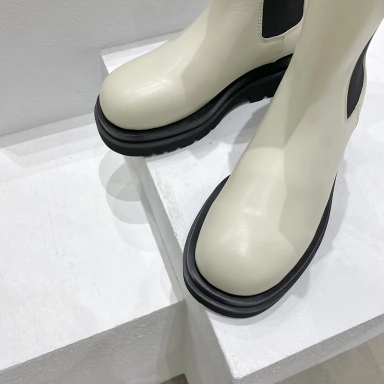 Bottega Veneta Shoe 